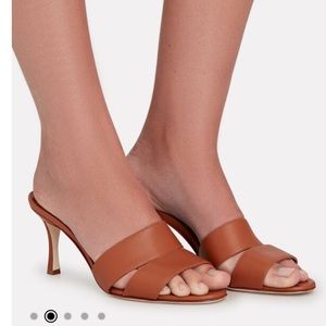 Manolo Blahnik Iacopo Leather Sandals